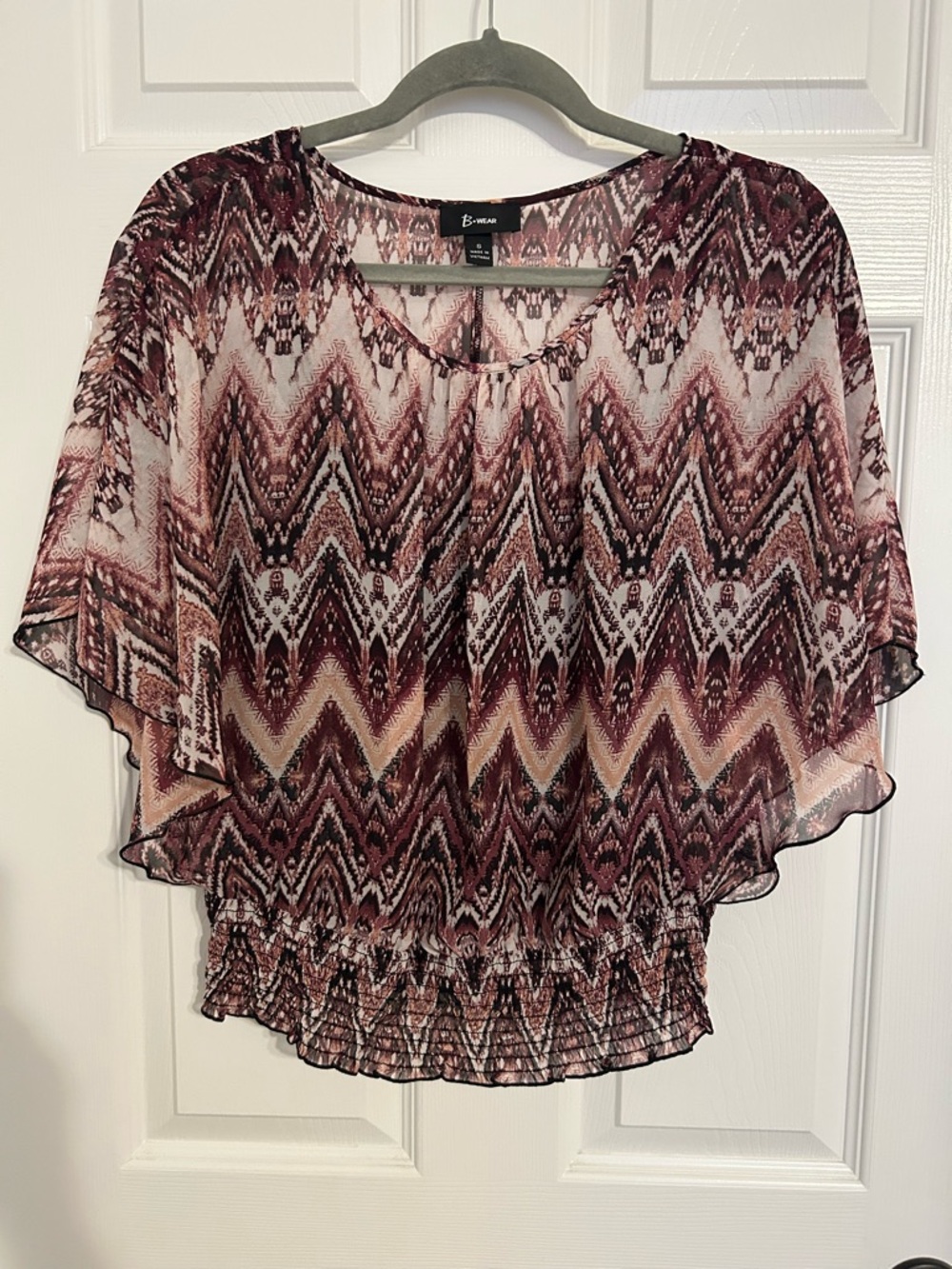 Bwear Burgundy‎ Chevron Flutter-Sleeve Blouse